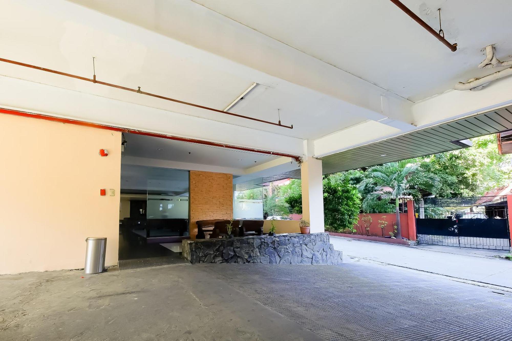 Hotel Cote D' Azure Las Piñas Exterior foto