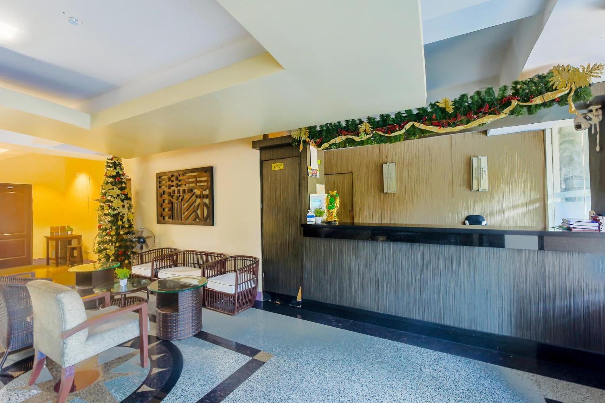 Hotel Cote D' Azure Las Piñas Exterior foto